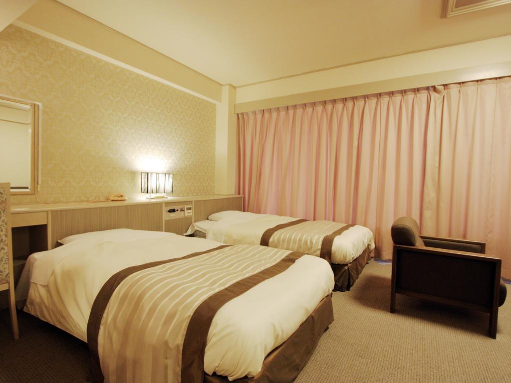 Misasa Royal Hotel Екстериор снимка